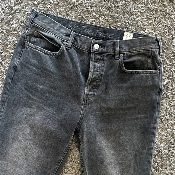 Free People Regular Mid Rise Black Raw Hem Cropped Button Fly Jeans Size 29 - Picture 5 of 10